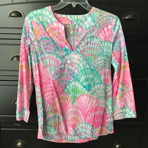 GUC Lilly Pulitzer Top